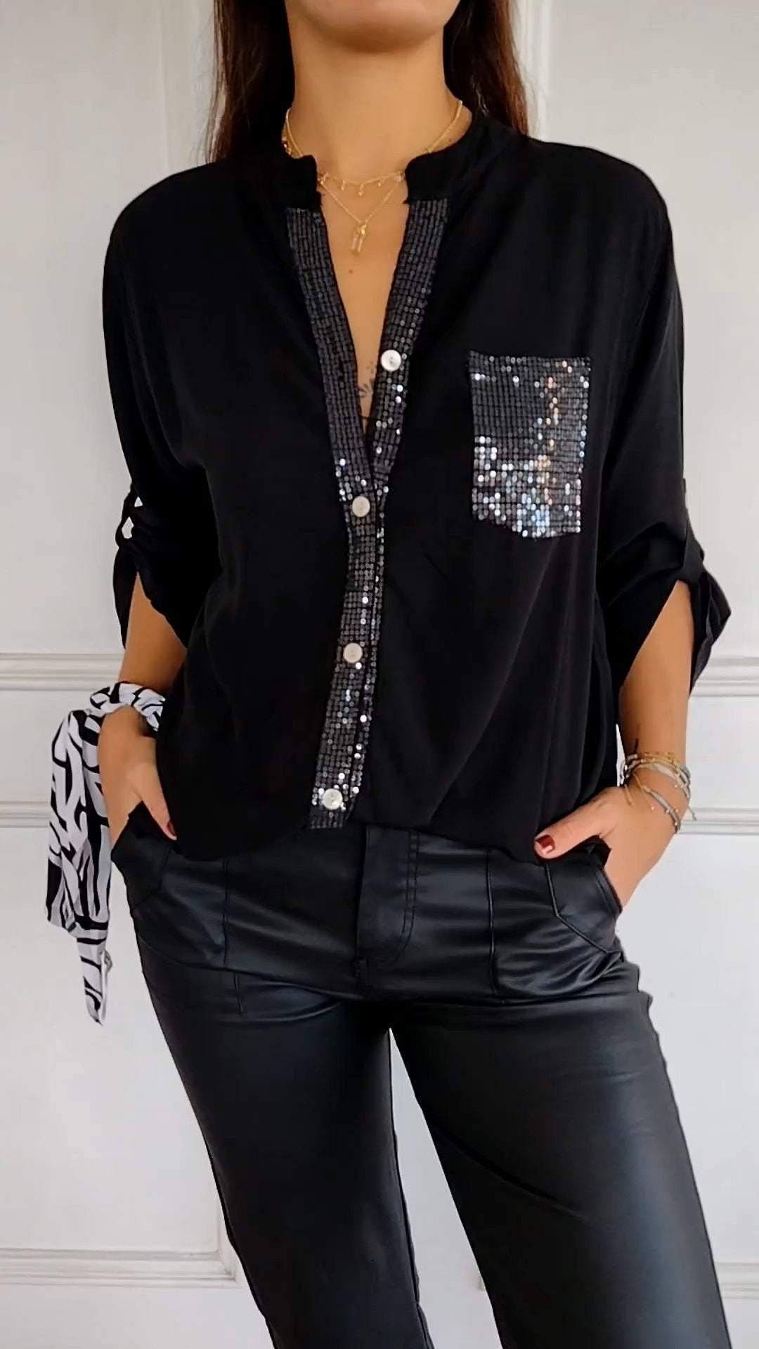 Women Cotton V-neck Sequin Mid-sleeve Casual Top