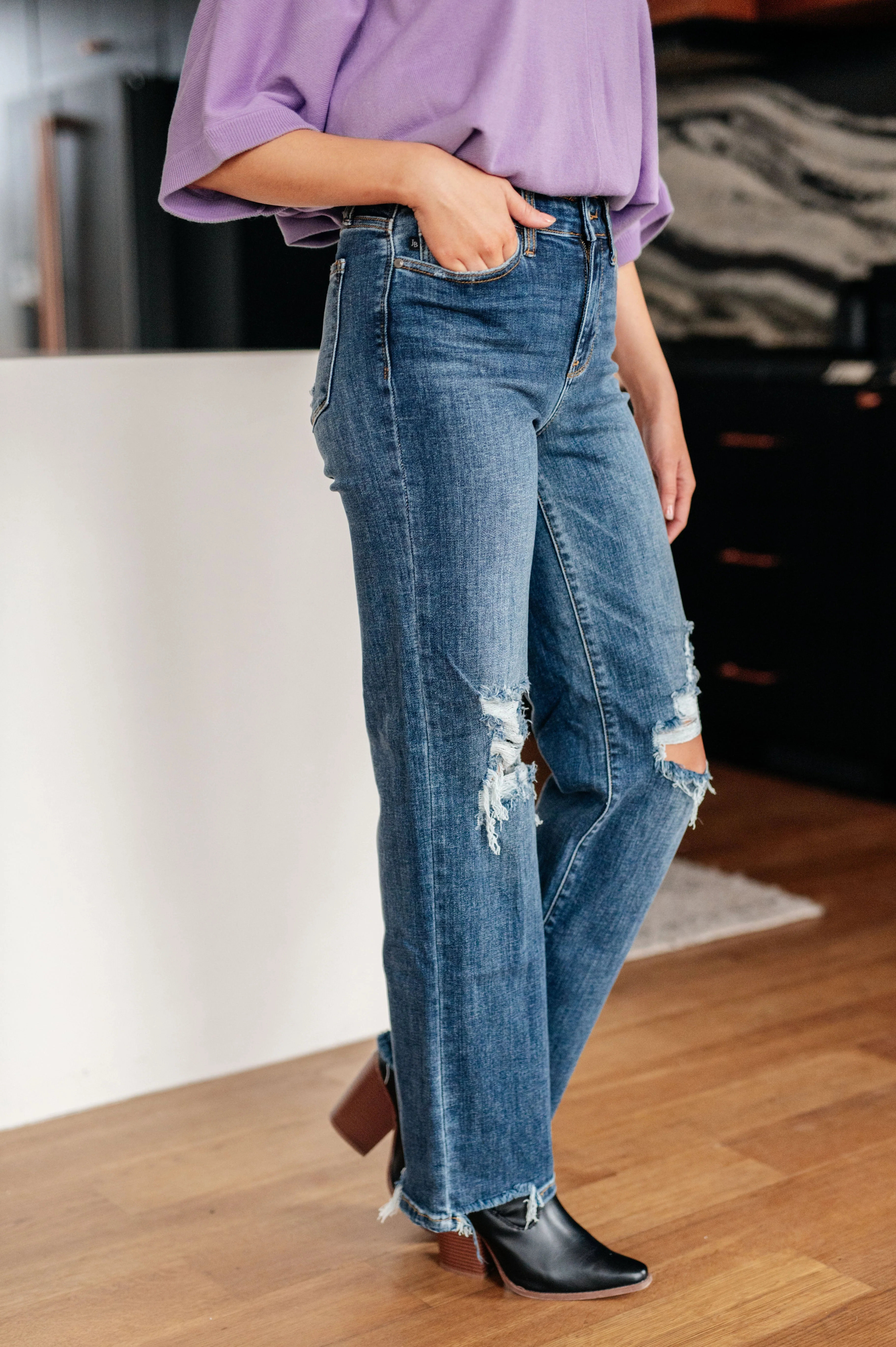 Blue Rose High Rise 90's Straight Jeans in Dark Wash