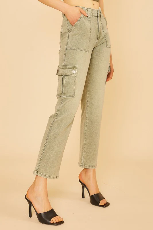 Wear Straight Leg Jeans with Cargo Pockets