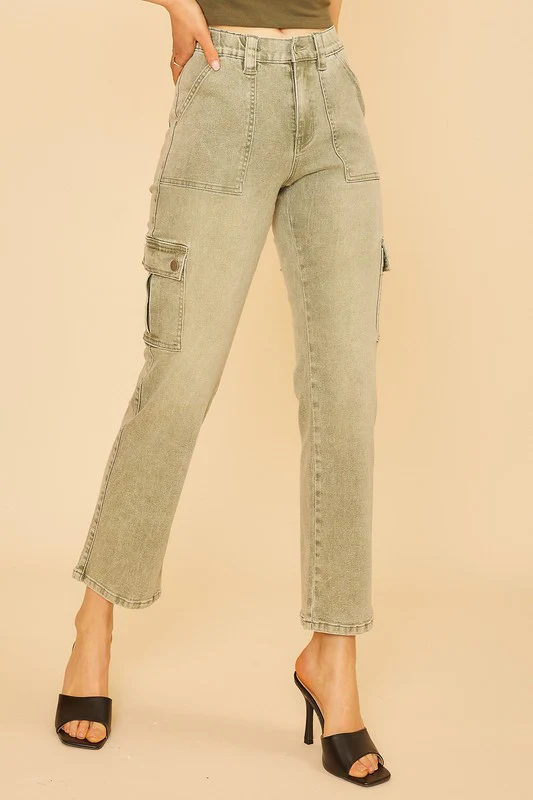 Wear Straight Leg Jeans with Cargo Pockets
