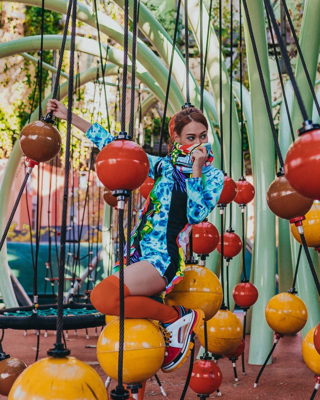 MIND TRIP NECK WARMER