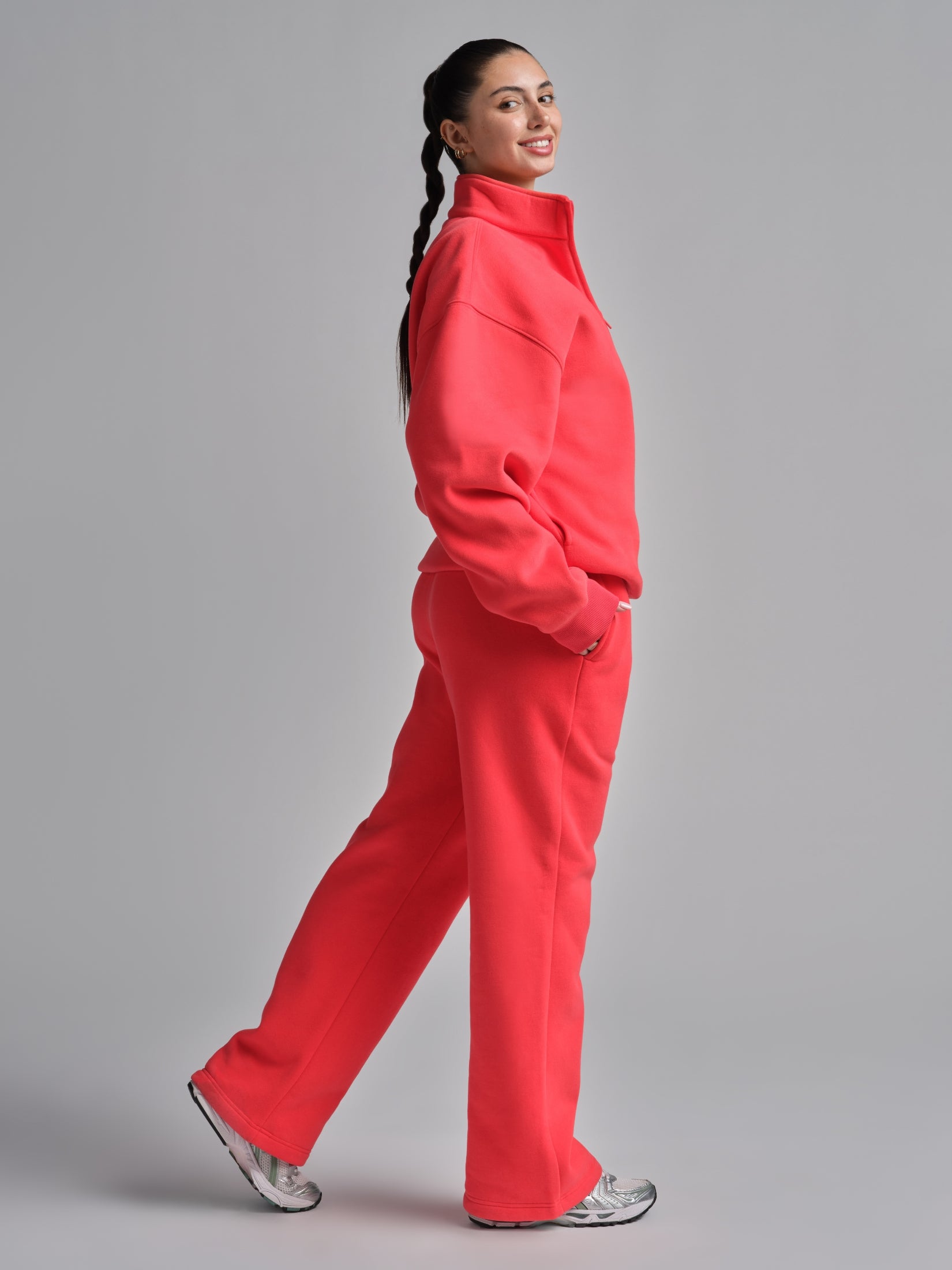 Signature Straight Leg Sweatpants