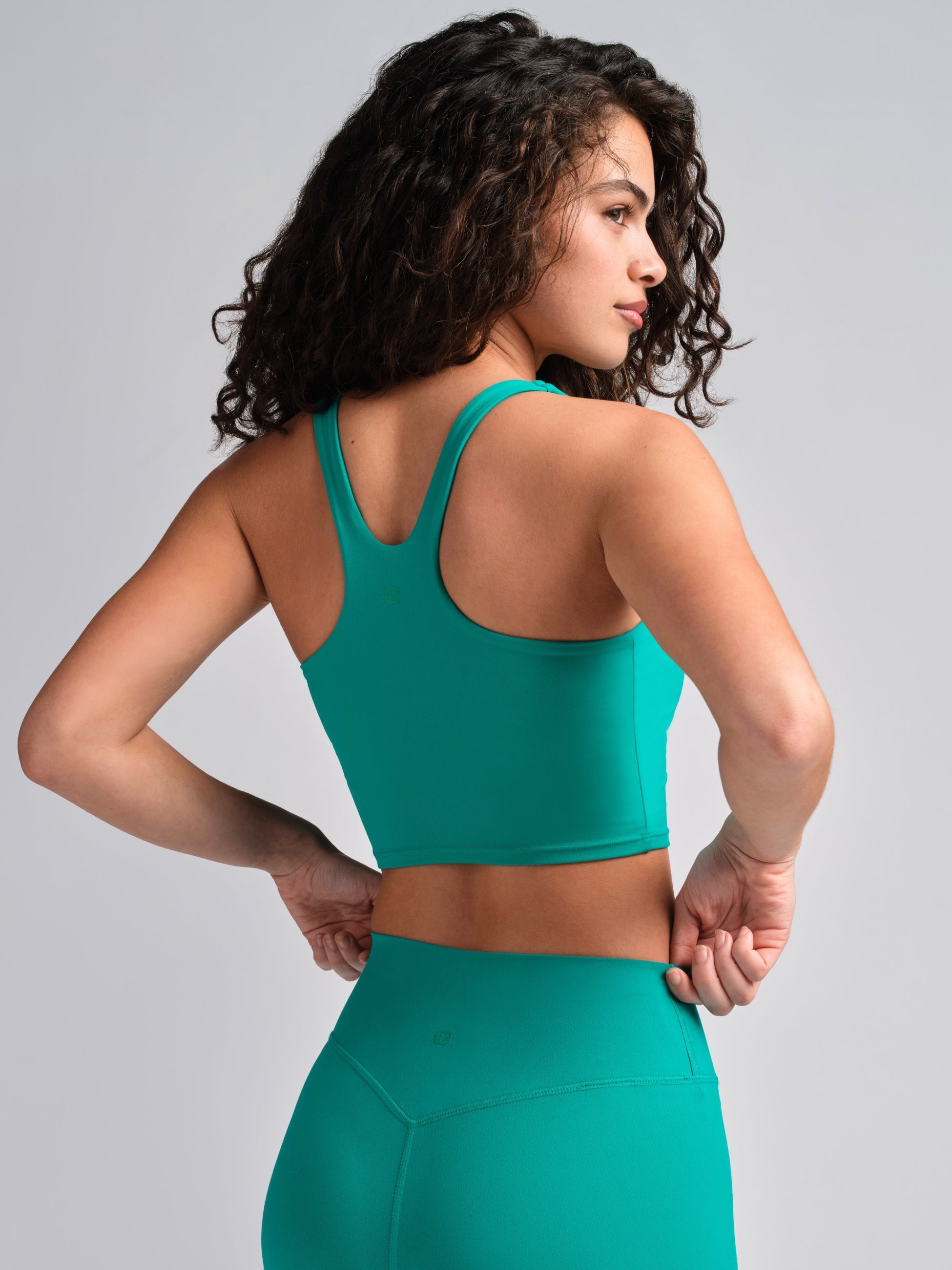 ComfrtCore™ V-Neck Crop Tank