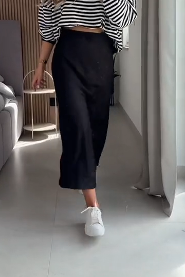 Women's Casual Comfortable Solid Color Satin Skirt